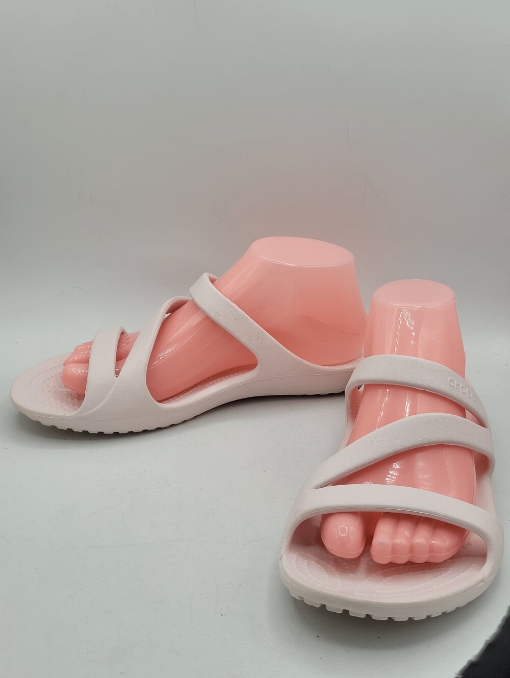 Crocs Women's Kadee II Sandal Light Pink Size 9